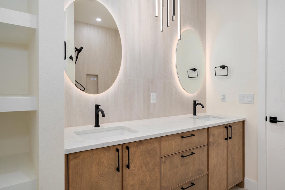 Custom built kitchen island cabinets - 417 Build